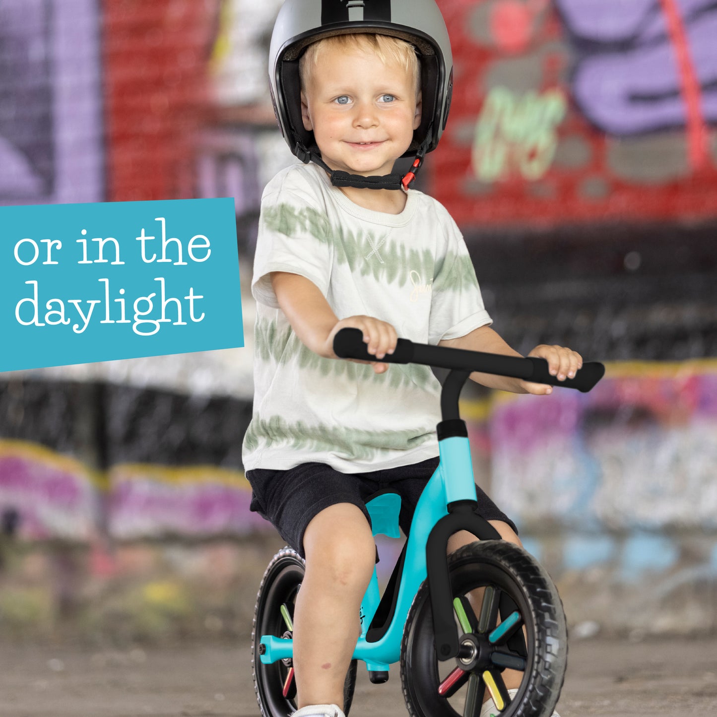 Charlie GLOW - 10" balance bike with light-up wheels