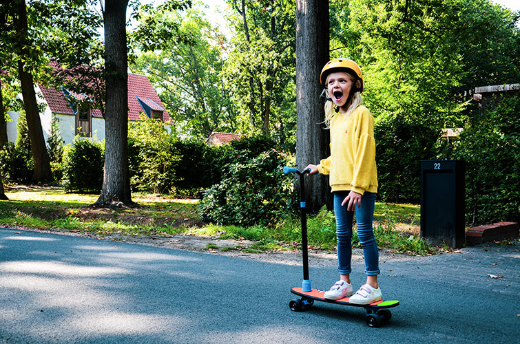 Skatieskootie - skate and scoot in one