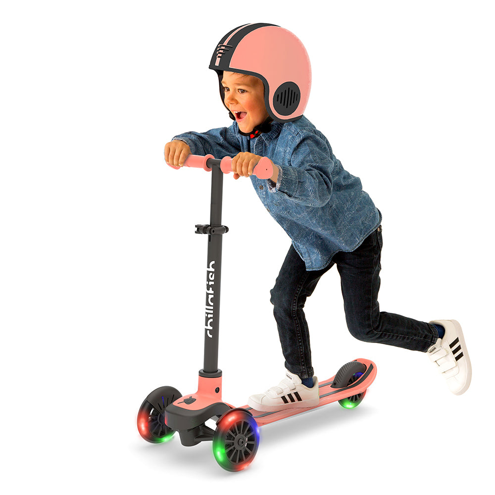 Scotti GLOW - 3-wheel lean-to-steer scooter with light-up wheels and twin-tip deck